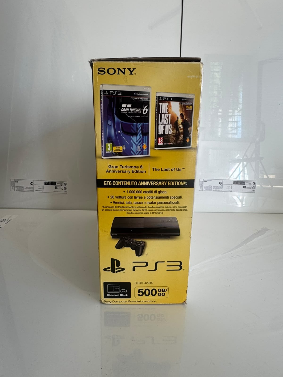 PlayStation 3 PS3 Boxed 500GB Super Slim Gran Turismo 6 + The Last Of US No Game