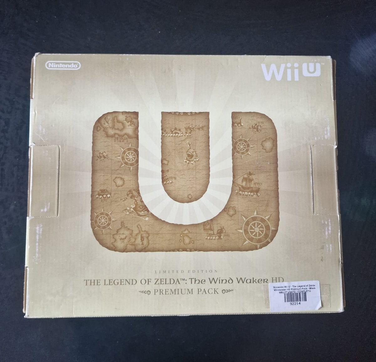Nintendo Wii U: The Legend of Zelda Wind Waker HD Deluxe Set Console USED