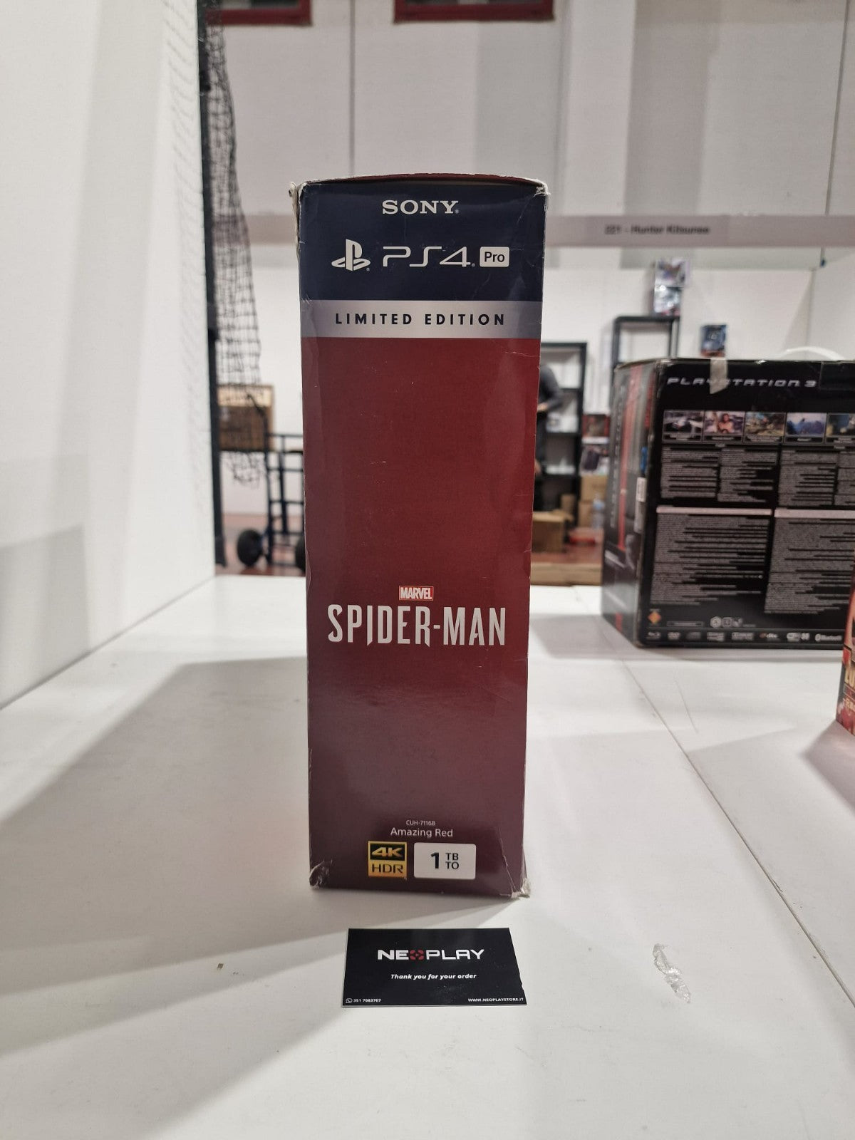 Sony PlayStation 4 Pro 1TB Spider-Man Limited Edition Console Pal Completa